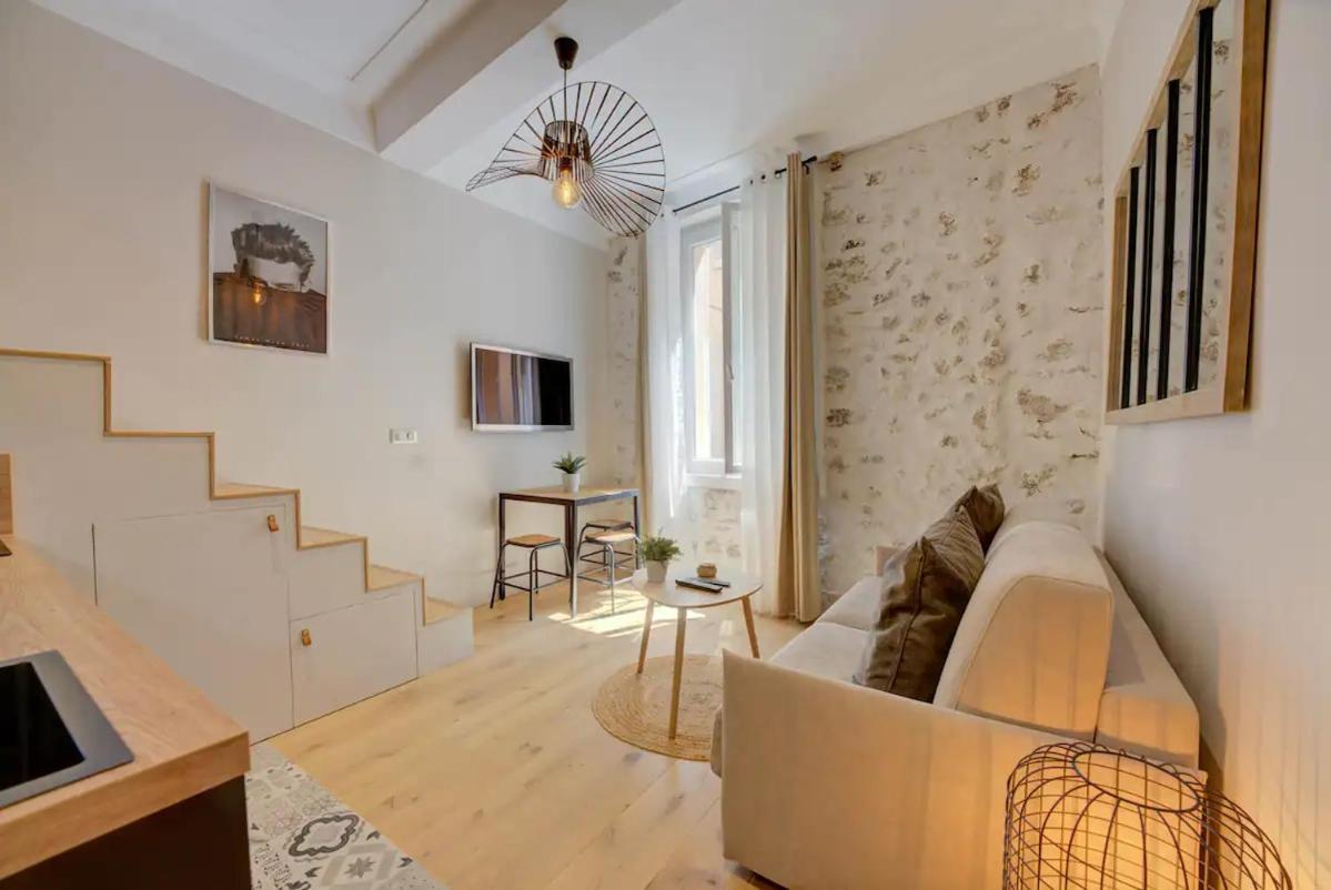 Duplex Studio Apt Mezzanine Near Shops & Cafes Antibes Bagian luar foto